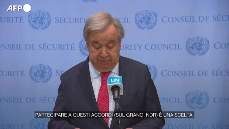 Onu: "Milioni di persone pagheranno per stop Russia all'accordo sul grano"