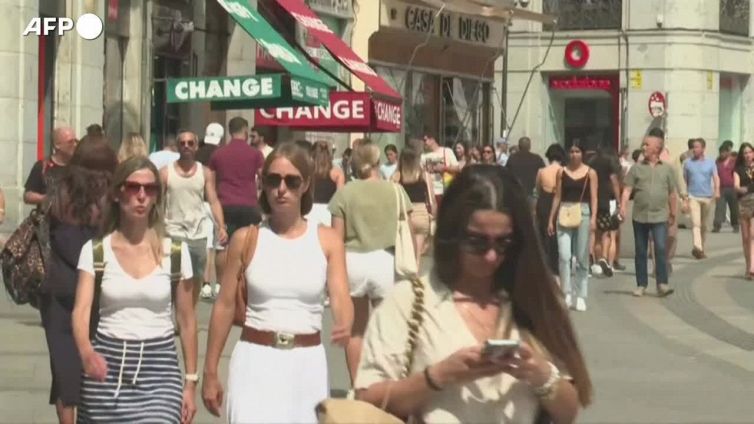 Caldo in Spagna, temperature bollenti anche a Madrid: raggiunti i 40 gradi