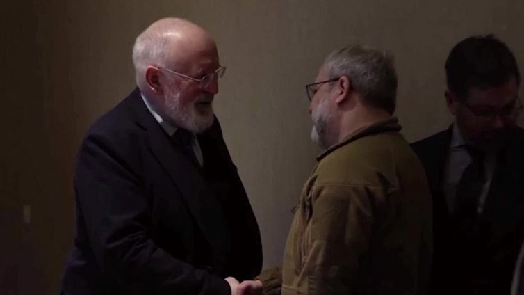 Timmermans si candida in Olanda, il Green Deal e' orfano