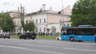 Droni su Mosca, danni nel centro della citta'