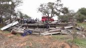 Bus si schianta in Senegal, decine di morti e feriti