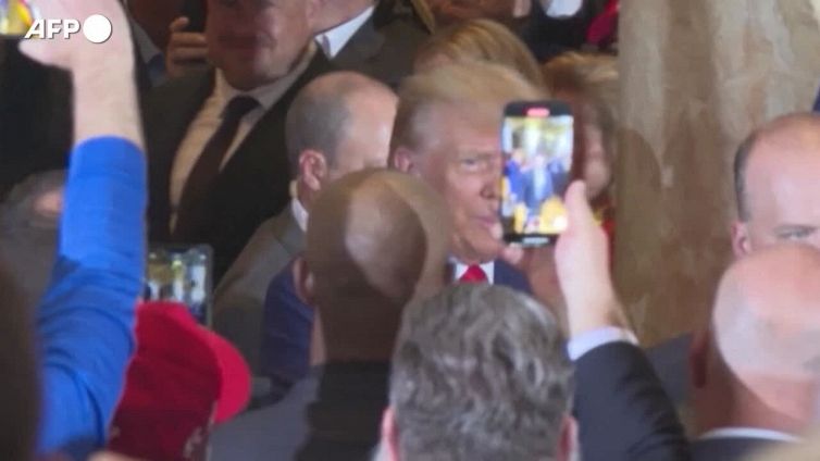 Nuove accuse a Trump, "ma non mi fermeranno nel 2024"