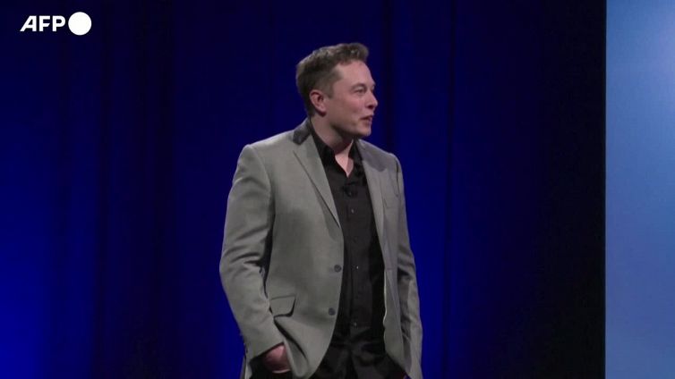 Musk re dello spazio con Starlink preoccupa molti leader