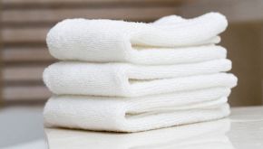 Asciugamani sempre morbidi con un trucco: così non li butti più