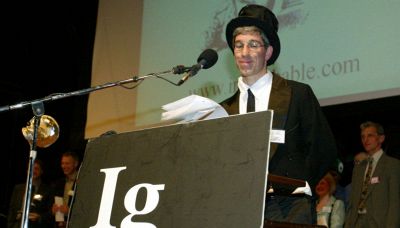 Tutti i vincitori dei pazzi premi IgNobel 2023: ecco chi sono