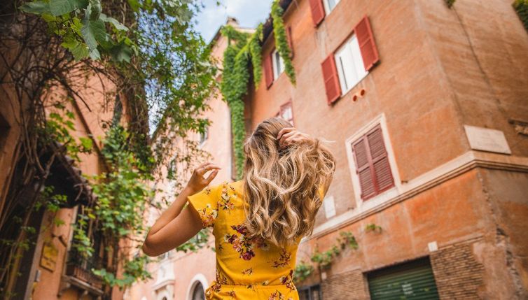 Cos'è l'Italian passeggiata che fa impazzire gli americani