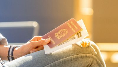 Come e quanto costa fare il passaporto: ora anche alle Poste