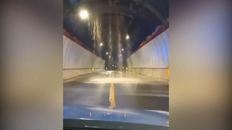 Paura in Abruzzo: crolla la galleria nel Pescarese