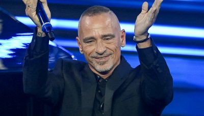 Eros Ramazzotti festeggia “Terra Promessa” al Festival di Sanremo 2024: il messaggio sulla guerra
