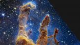 I Pilastri della Creazione danno spettacolo in cielo: le incredibili immagini della nebulosa