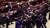 Rissa in Aula, aggredito il deputato M5s Leonardo Donno