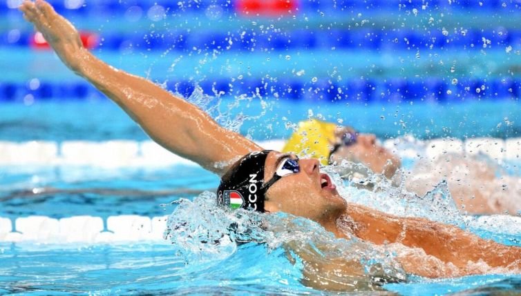 "Piscina lenta" alle Olimpiadi di Parigi 2024: scoppia la polemica