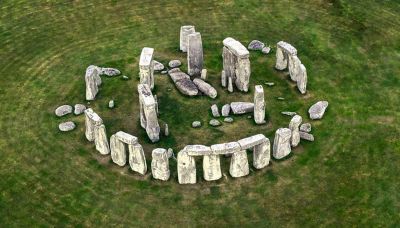 A Stonehenge svelato il mistero delle pietre: arrivano da lontano