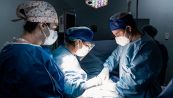Dichiarato morto, si risveglia durante la rimozione degli organi
