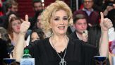 Iva Zanicchi premiata a Sanremo dopo il dramma e anni difficili