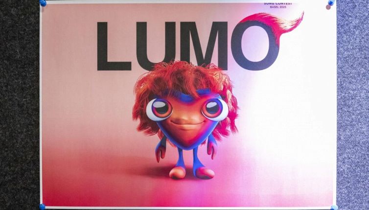 Eurovision 2025, la mascotte Lumo nelle foto promozionali