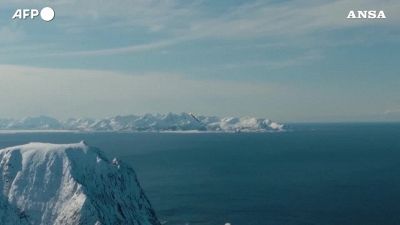 Esplode primo razzo per satelliti lanciato in Europa