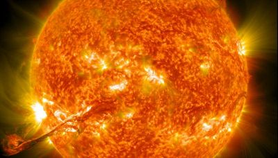 Super tempesta solare contro la Terra: cosa accadrebbe oggi