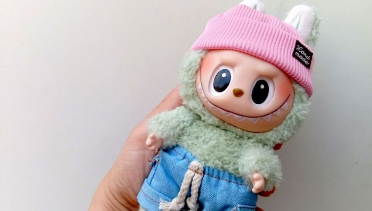 Le bambole Labubu usate per una nuova truffa