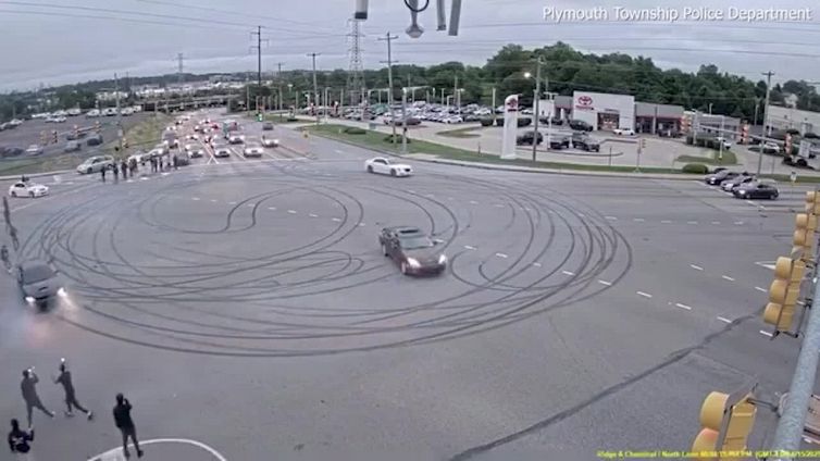 Follie in strada: gare di testacoda in città