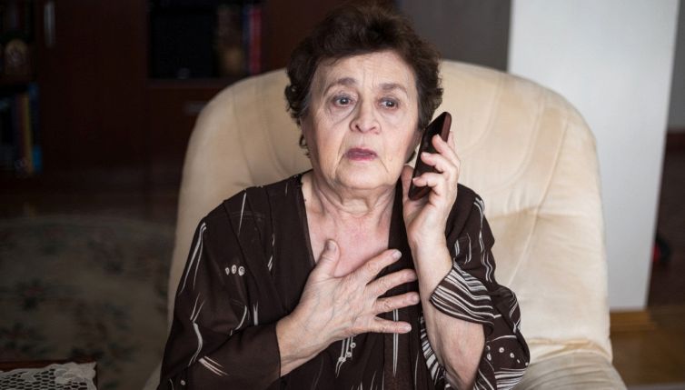 Falso nipote ricoverato in ospedale: sventata truffa da 18.000 euro a un'anziana