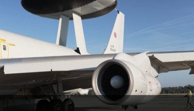 Awacs: come funziona l'aereo che vigila sull'Europa