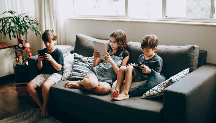 Chat Control: l'Ue leggerà i messaggi? Cosa c'è di vero