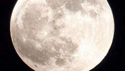Cosa ci dicono i due lampi di luce fotografati sulla Luna