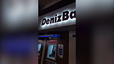 Scatta l'allarme in banca: il 'ladro' è insospettabile