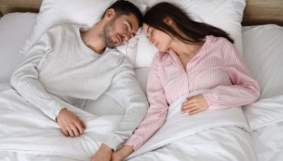 La soluzione per dormire bene in coppia: il metodo scandinavo