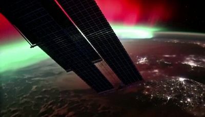 Lo spettacolo dell'aurora boreale vista dallo spazio attraverso l'Iss