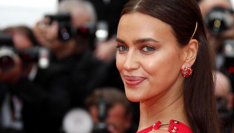 Irina Shayk a Sanremo 2026: dalla povertà all'alta moda