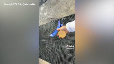 "Le medaglie si rompono", lo denunciano diversi atleti a Milano Cortina