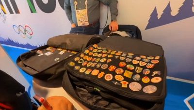 È già scoppiata la Pin mania, a caccia delle spillette delle Olimpiadi