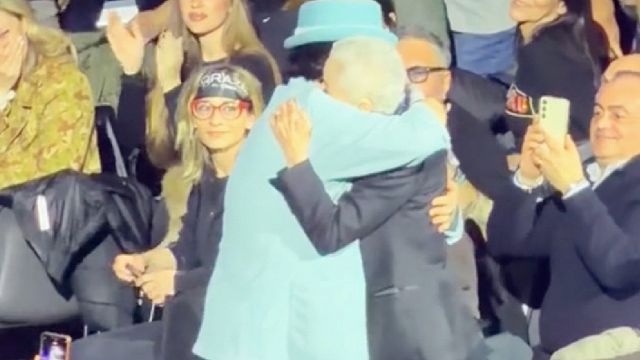 Ferma il concerto per Enrica