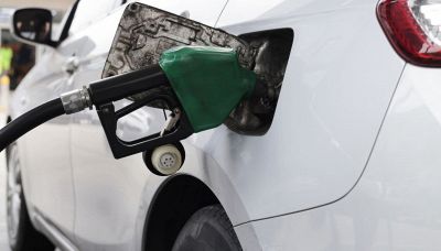 Aumento benzina: il trucco per risparmiare fino a 20 euro sul pieno