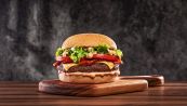 Cheeseburger: le dritte dei nutrizionisti per contenere i grassi