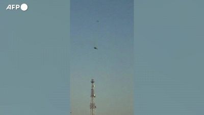 Caccia Usa precipita in Kuwait: pilota si lancia col paracadute