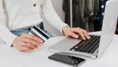 Bonifici bloccati dal 2 al 6 aprile: cosa succede ai pagamenti