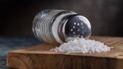 Vuoi ridurre il consumo di sale? Ecco 5 soluzioni che amerai