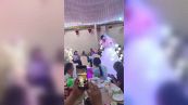 La scelta degli sposi al matrimonio sorprende tutti: cosa è successo