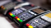 Finti volontari fuori dai supermercati: la nuova truffa del POS