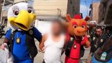 Agenti si travestono da mascotte dei Mondiali di calcio e arrestano spacciatore