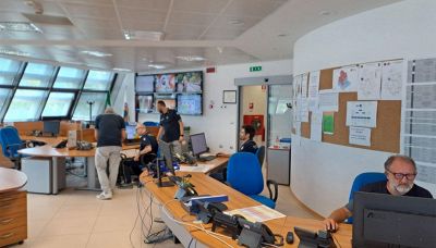 Allerta meteo, come funziona e cosa fare quando scatta