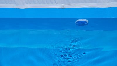 Sicurezza in piscina, i rischi dei bocchettoni di aspirazione