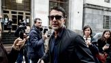 Fabrizio Corona, l’auto rotta in realtà era senza benzina: ora deve pagare
