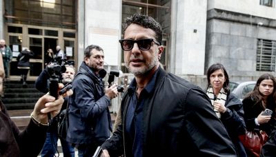 Fabrizio Corona, l’auto rotta in realtà era senza benzina: ora deve pagare