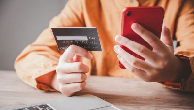 Soldi ai parenti, le app da usare per evitare guai con il Fisco