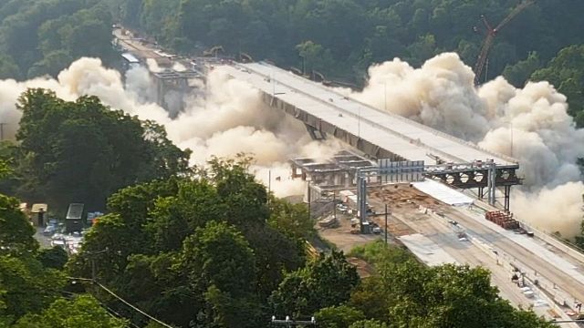 La demolizione è spettacolare