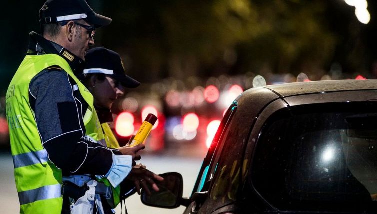 Nuovo Codice della Strada, spunta l'ipotesi della patente a 17 anni